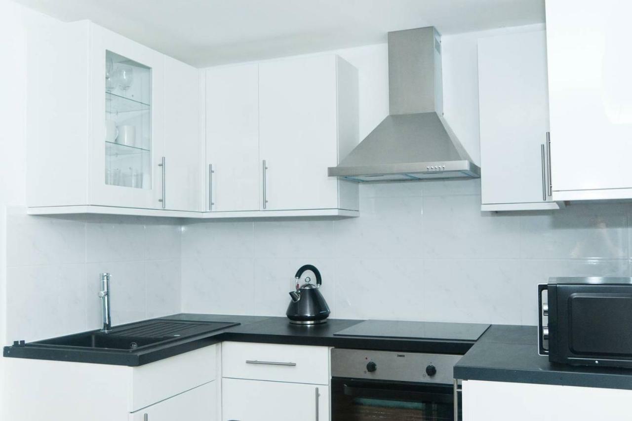 Modern Apartment In Trendy Dalston London Exterior photo